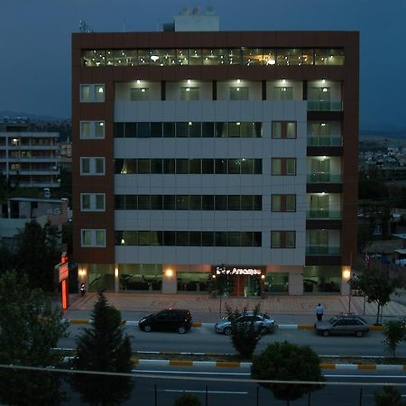 Arsames Hotel Adiyaman Exterior photo